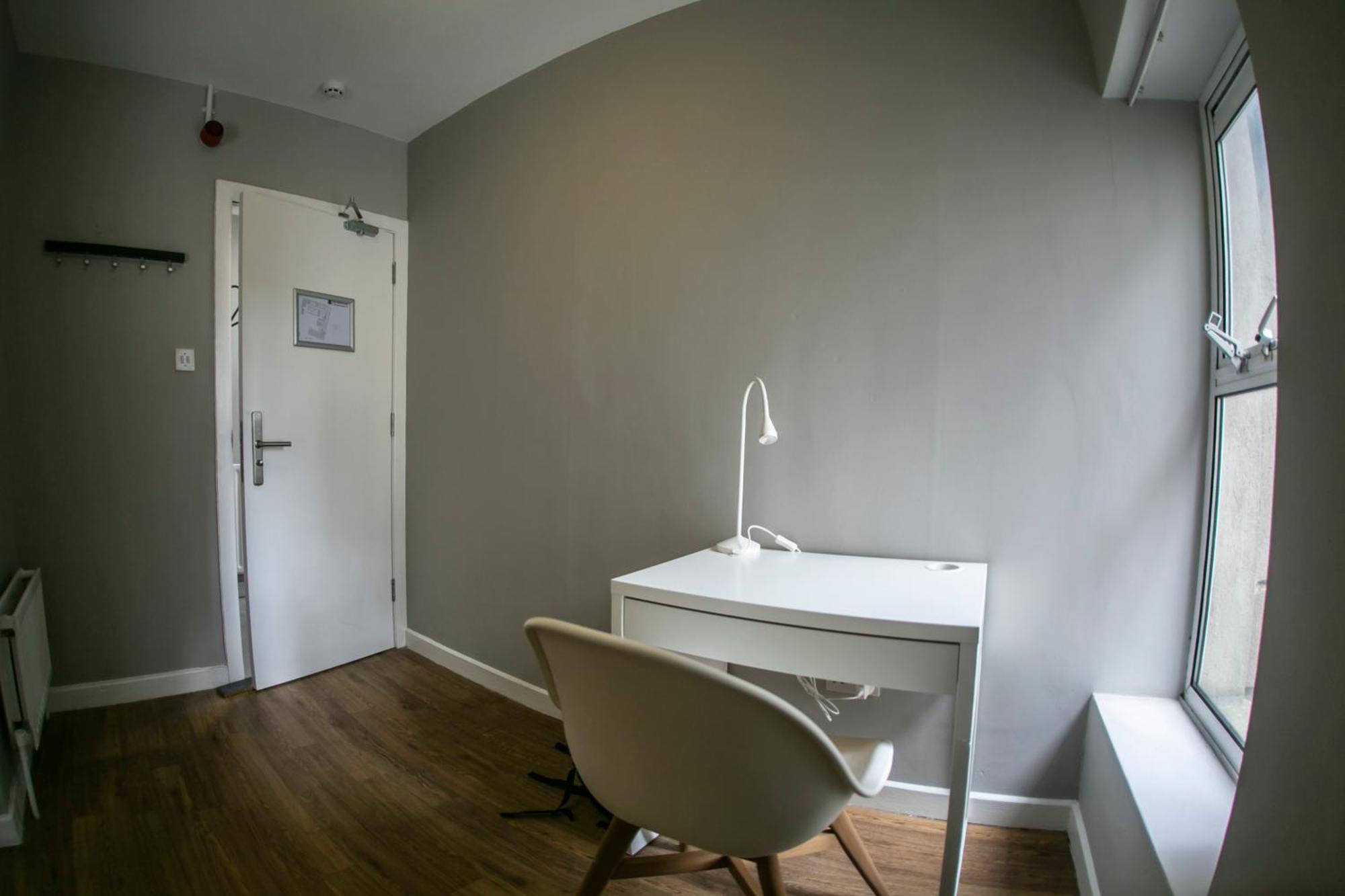 Leevin Hostel Mountjoy Dublin Ngoại thất bức ảnh